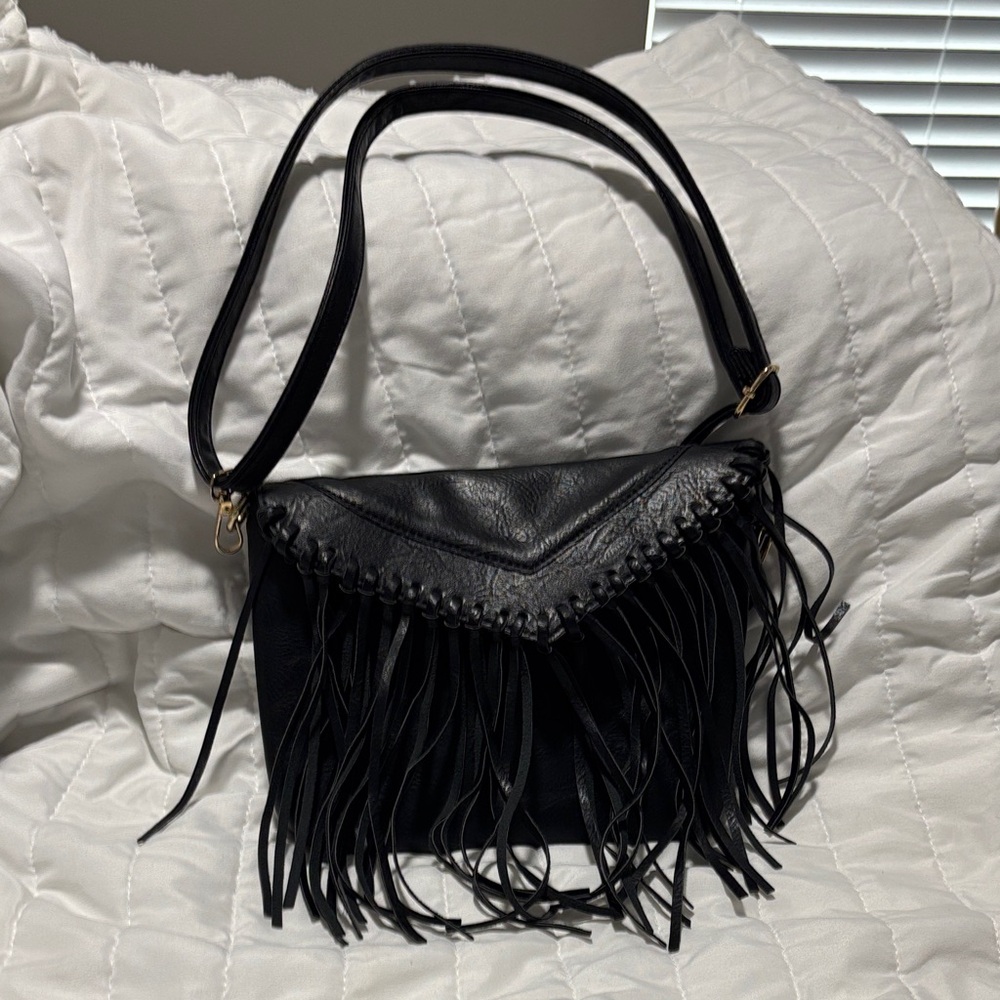 NWOT Black Fringe Leather Shoulder Bag